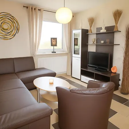 Nanis & Otel 4*