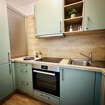 Nanis & Hotel Steinhude