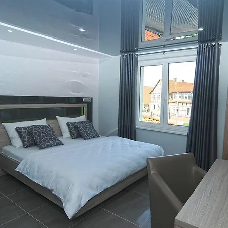 Nanis & Hotel Steinhude